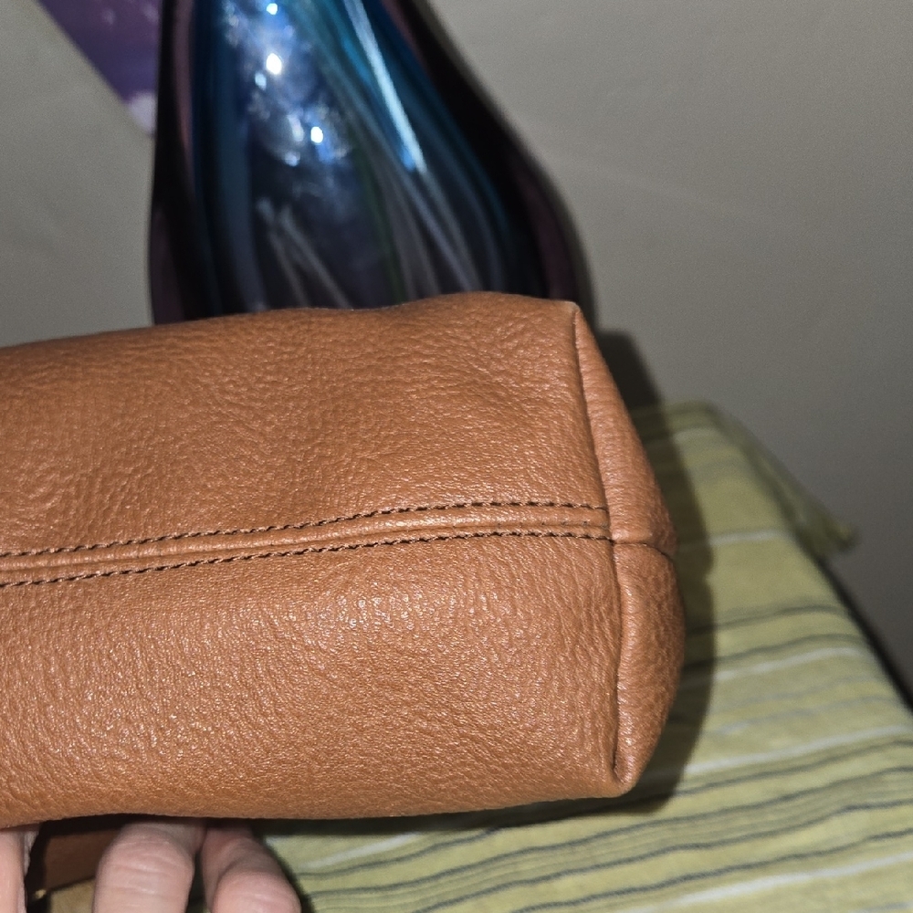 Steve Madden Tan Leatherette Chain-Accent Shoulder Bag - Picture 6 of 11